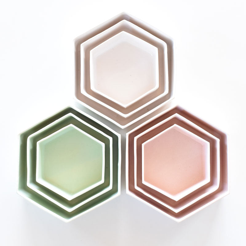 Hexagoner set om tre