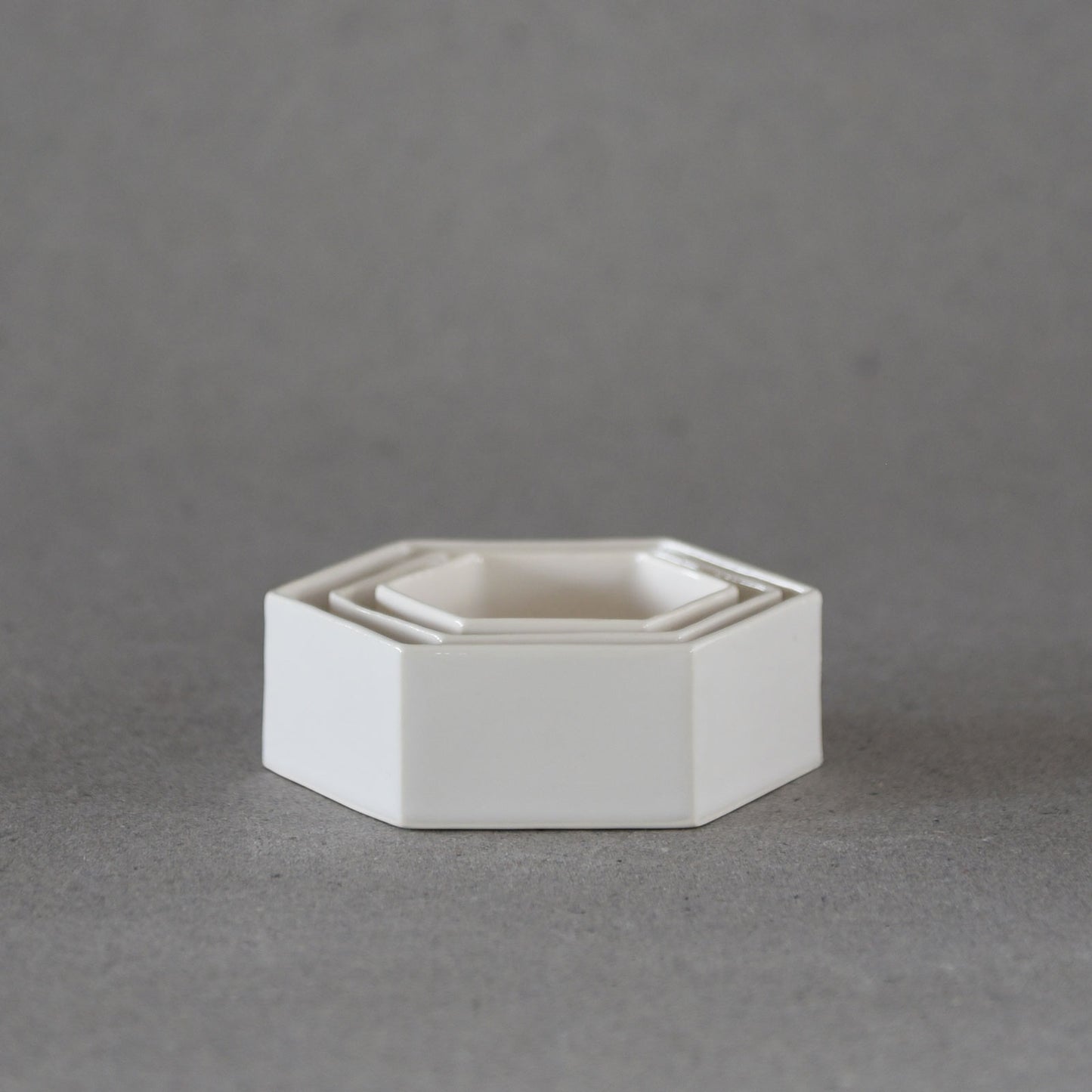 Hexagoner set om tre